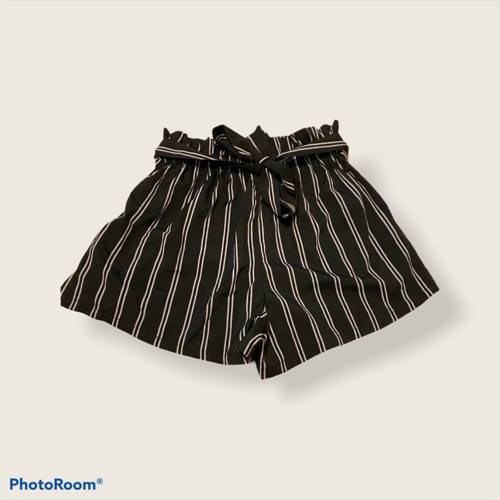 Black High Wasted Shorts